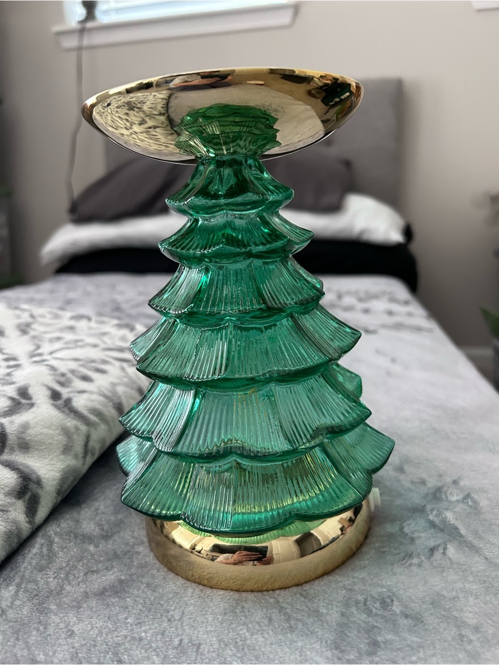 Bath & Body Works Christmas tree 3 wick candle holder lights up 2022
